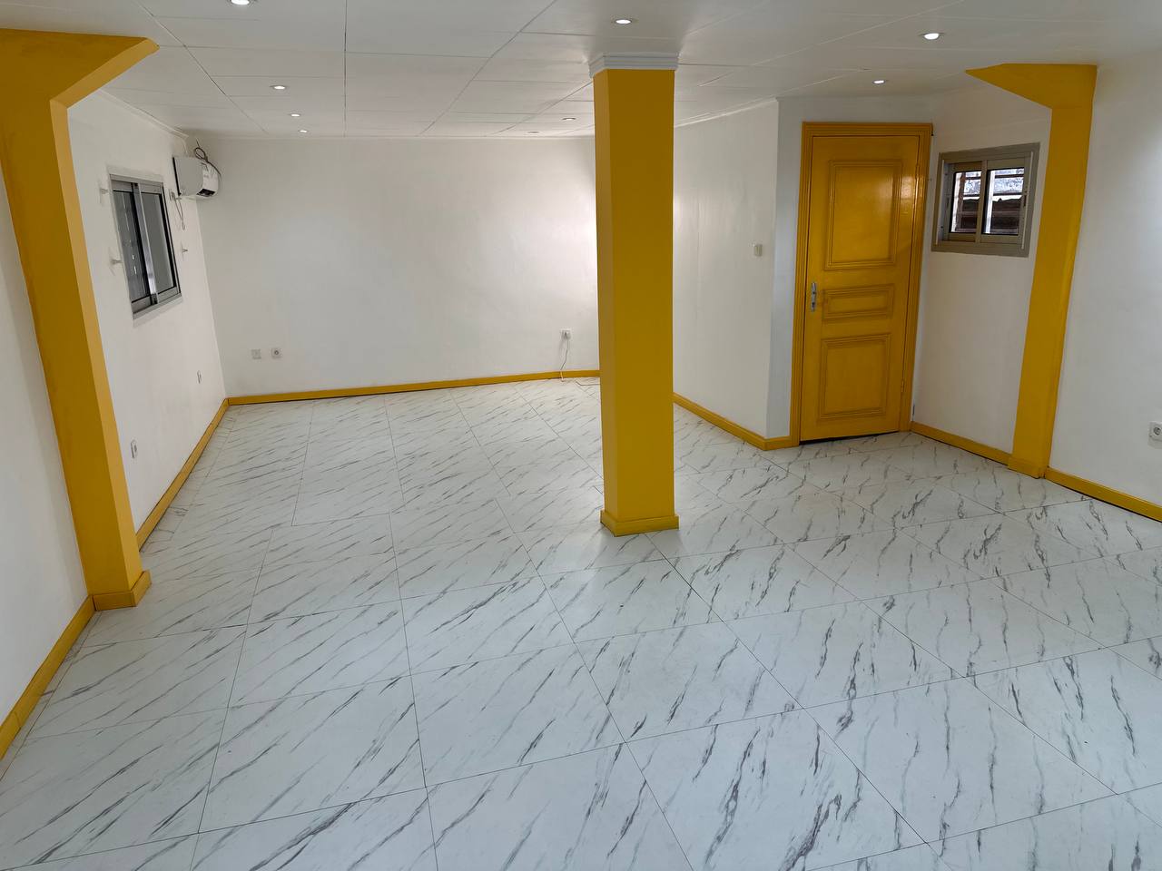 Grande salle de conférence